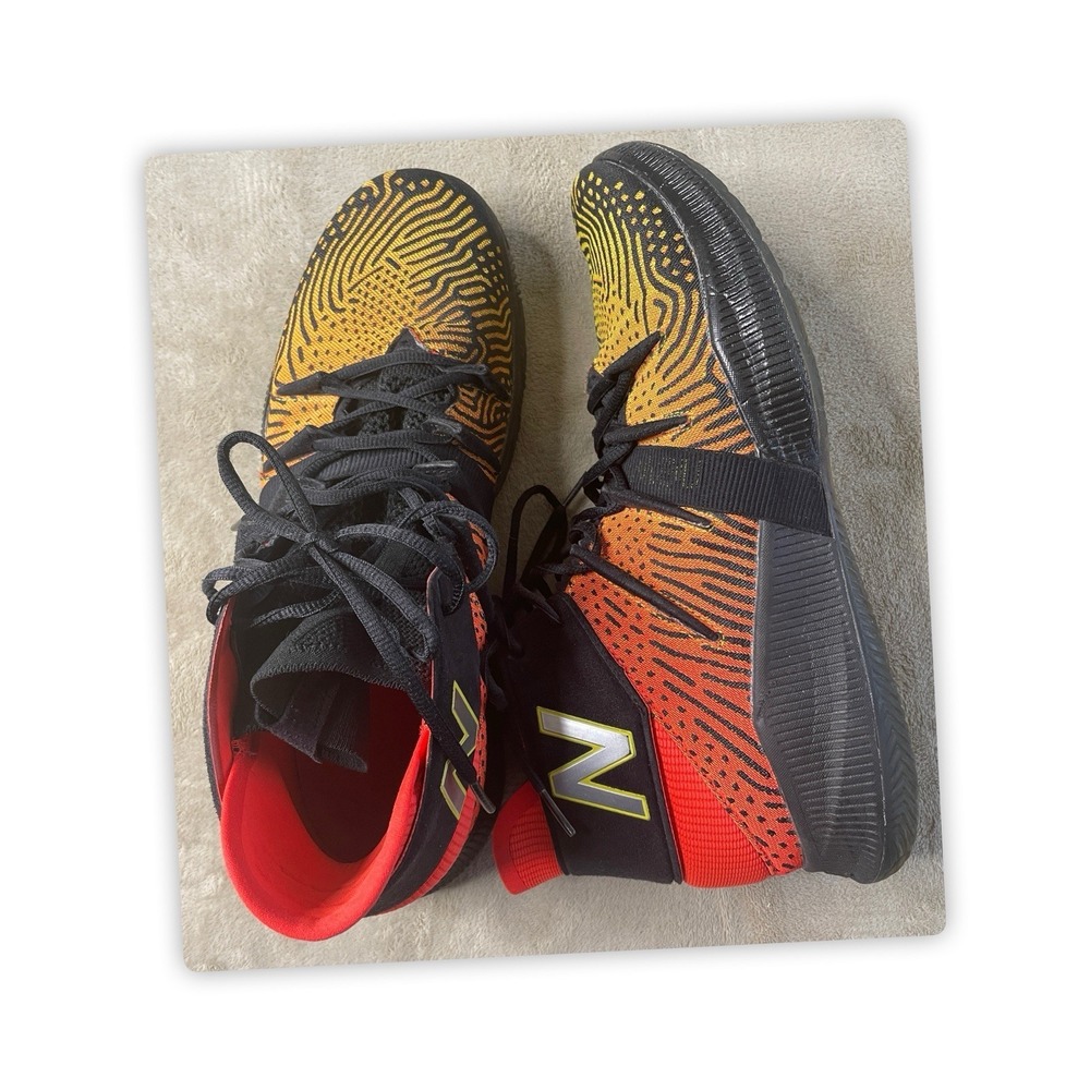 New Balance OMNIS Men's, Size 13 (USA)